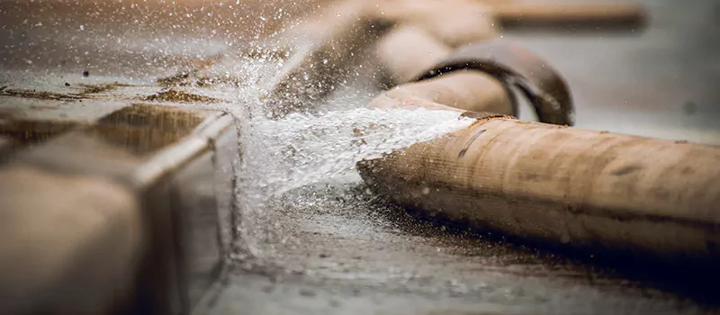 Fix Leaking Pipe in Kent Gardens, Oakville