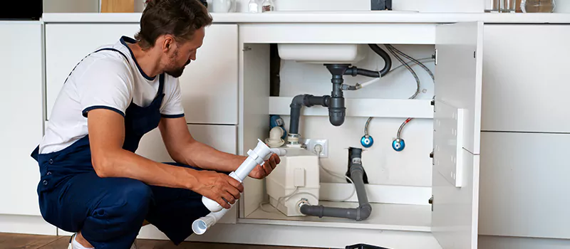 Renovation Plumbing Contractor in Kent Gardens, Oakville
