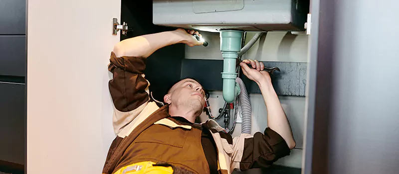 Septic System Plumber Near Me in Kent Gardens, Oakville