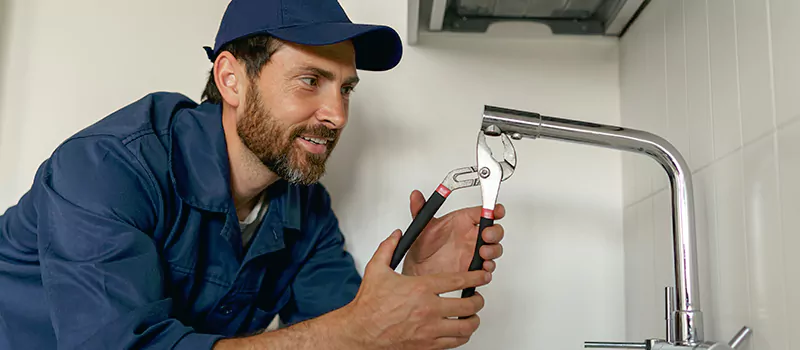 Professional Plumber for Plumbing Inspection and Maintenance Services in Kent Gardens, Oakville