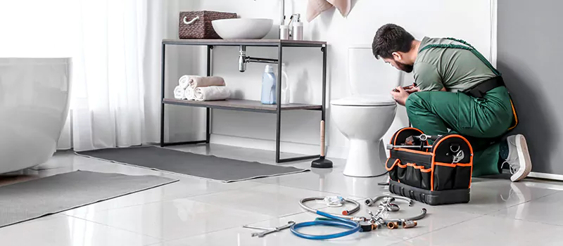 Installing And Repairing Plumbing Fixture in Kent Gardens, Oakville